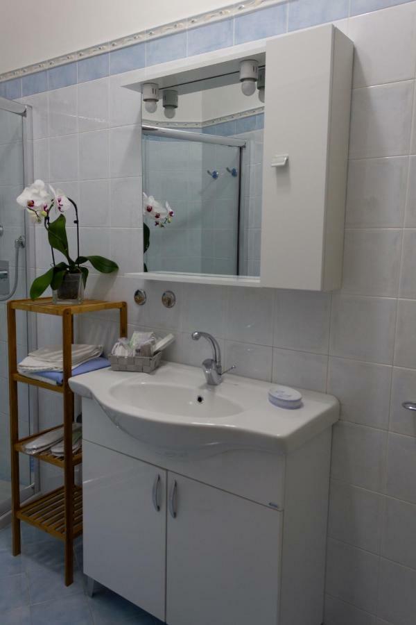 Flower'S Home Sorrente Extérieur photo
